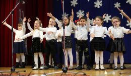 Családi advent jótékonysági céllal – idén is együtt ünnepeltek Szilágysomlyón 